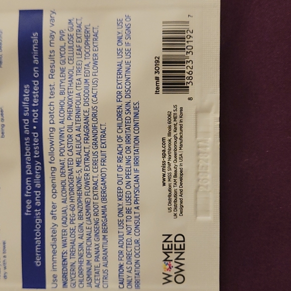 SET! 3 Face Masks & Remover Sponge - Picture 10 of 10